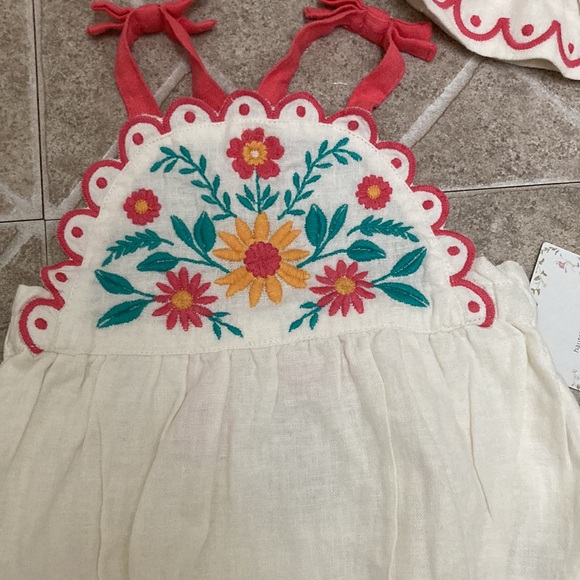 Haute Hippie Kids Style Embroidered Romper & Hat - Picture 5 of 11